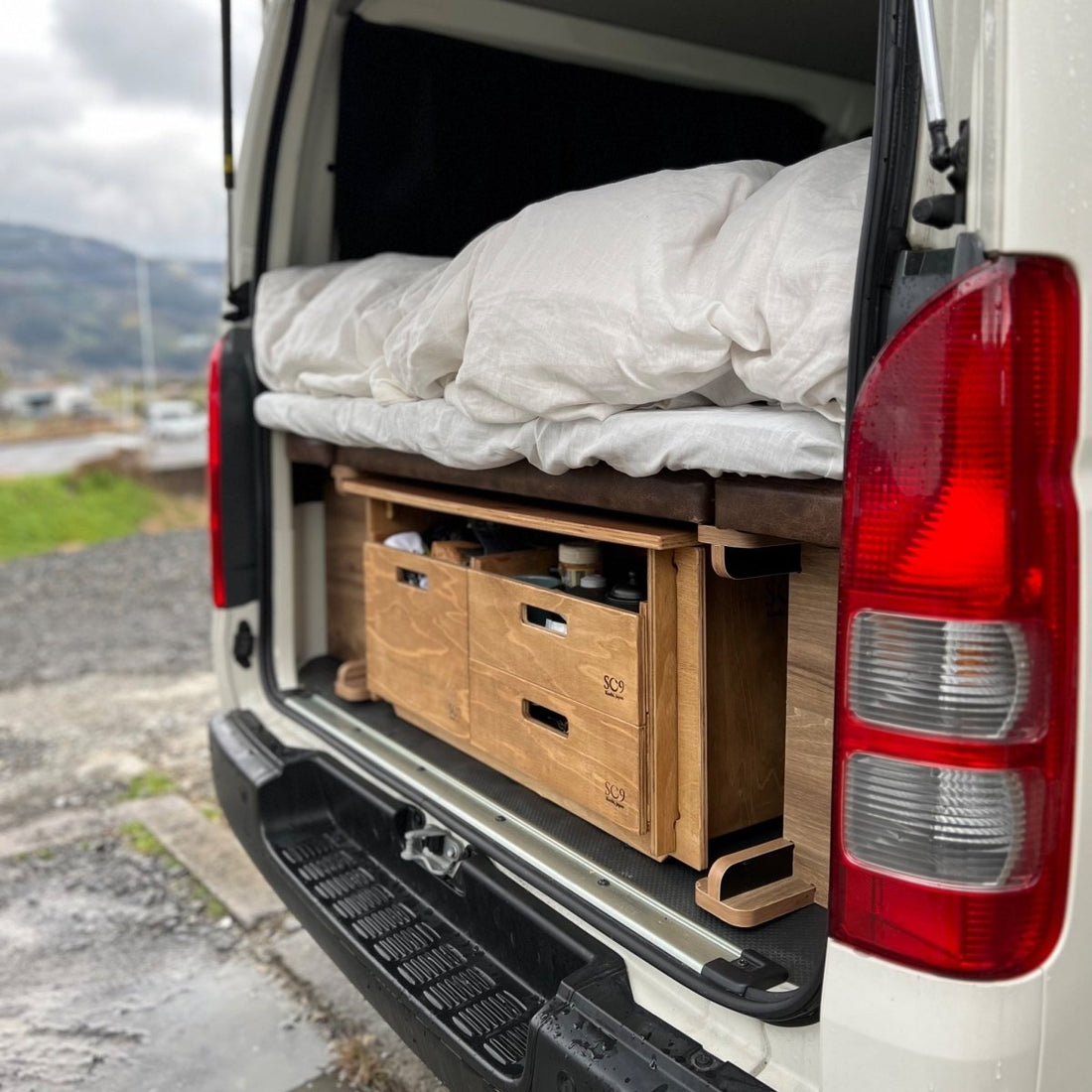 車中泊ブーム 終わりなのか?現状と進化のヒントを探る - SUWANERU