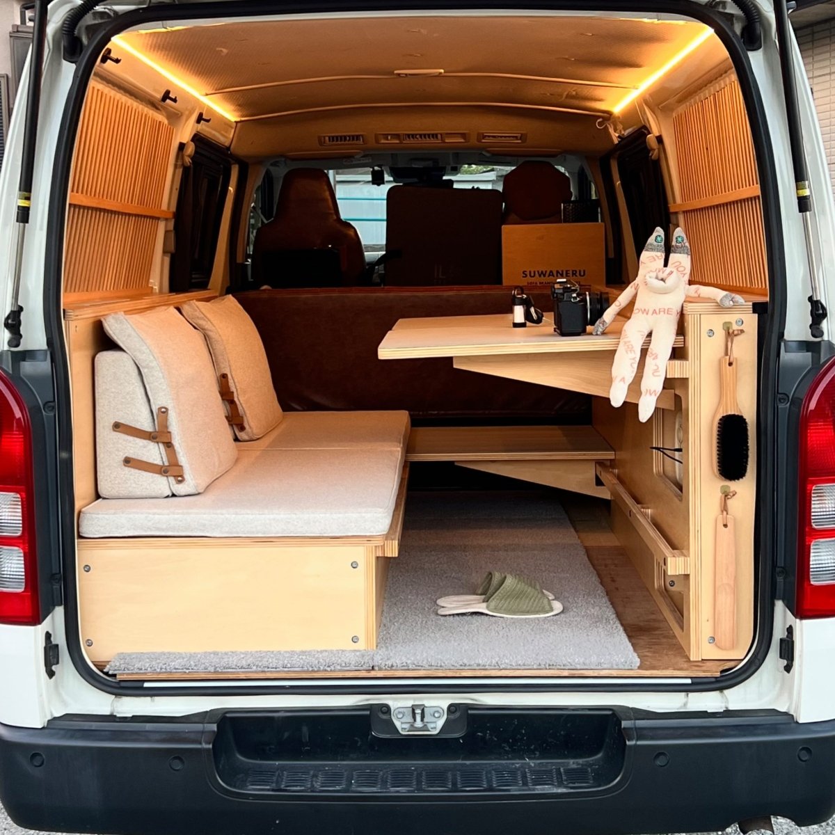 motif バンライフキット | ハイエースDX ベッドキット - SUWANERU