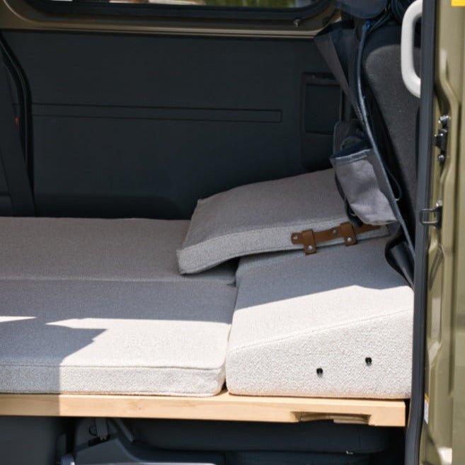 バンライフソファ(アイボリー) - SUWANERU